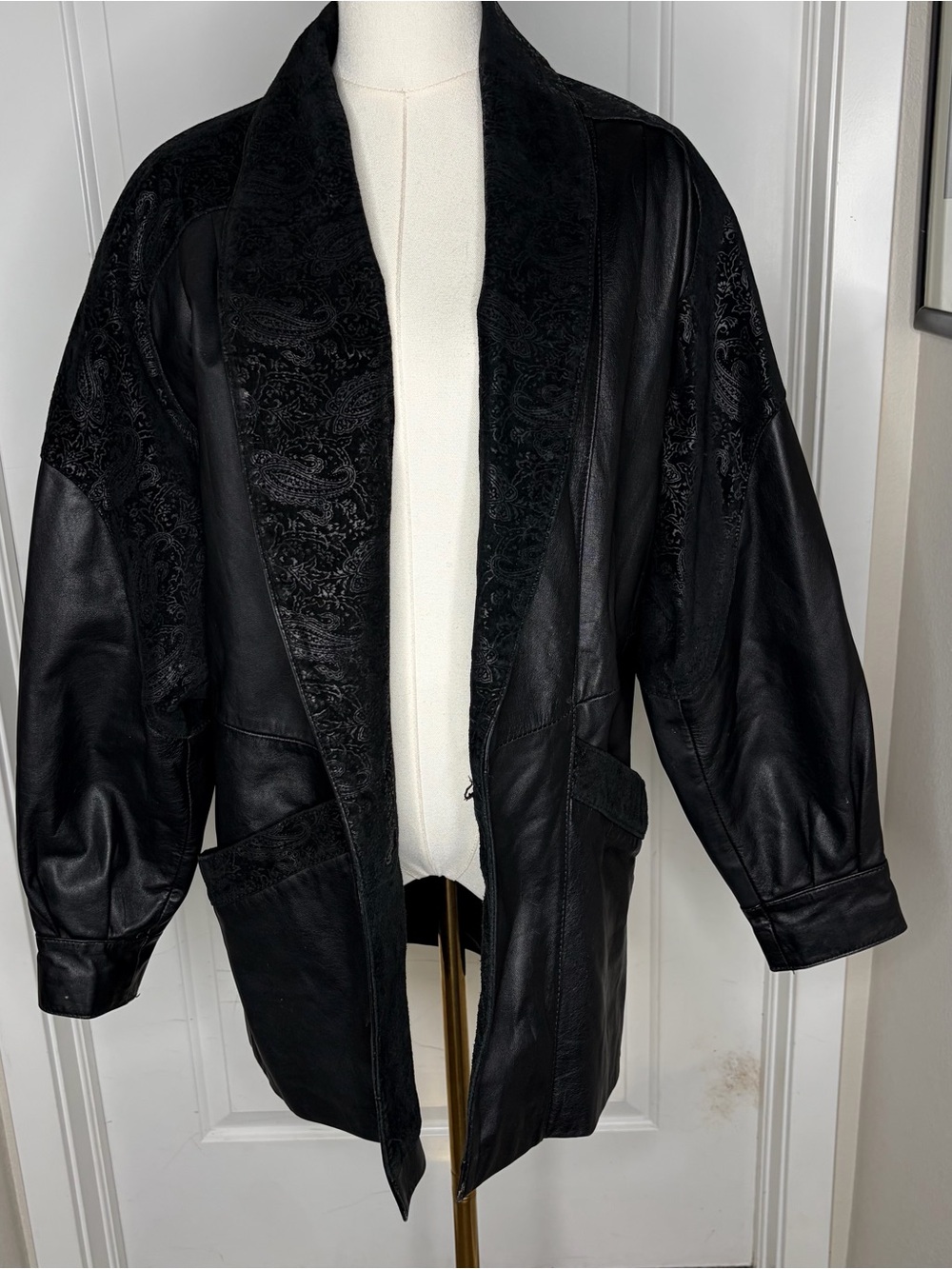 Vintage 90s Black Leather Paisley Detail Jacket Pockets Size S